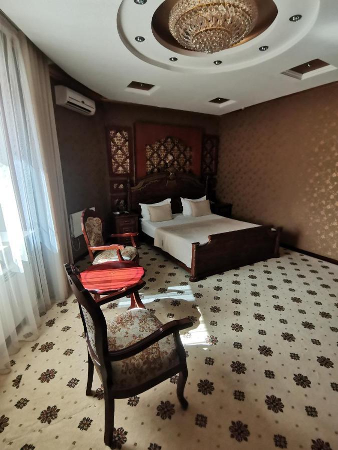 Altyn Adam Hotel Petropawlowsk Exterior foto