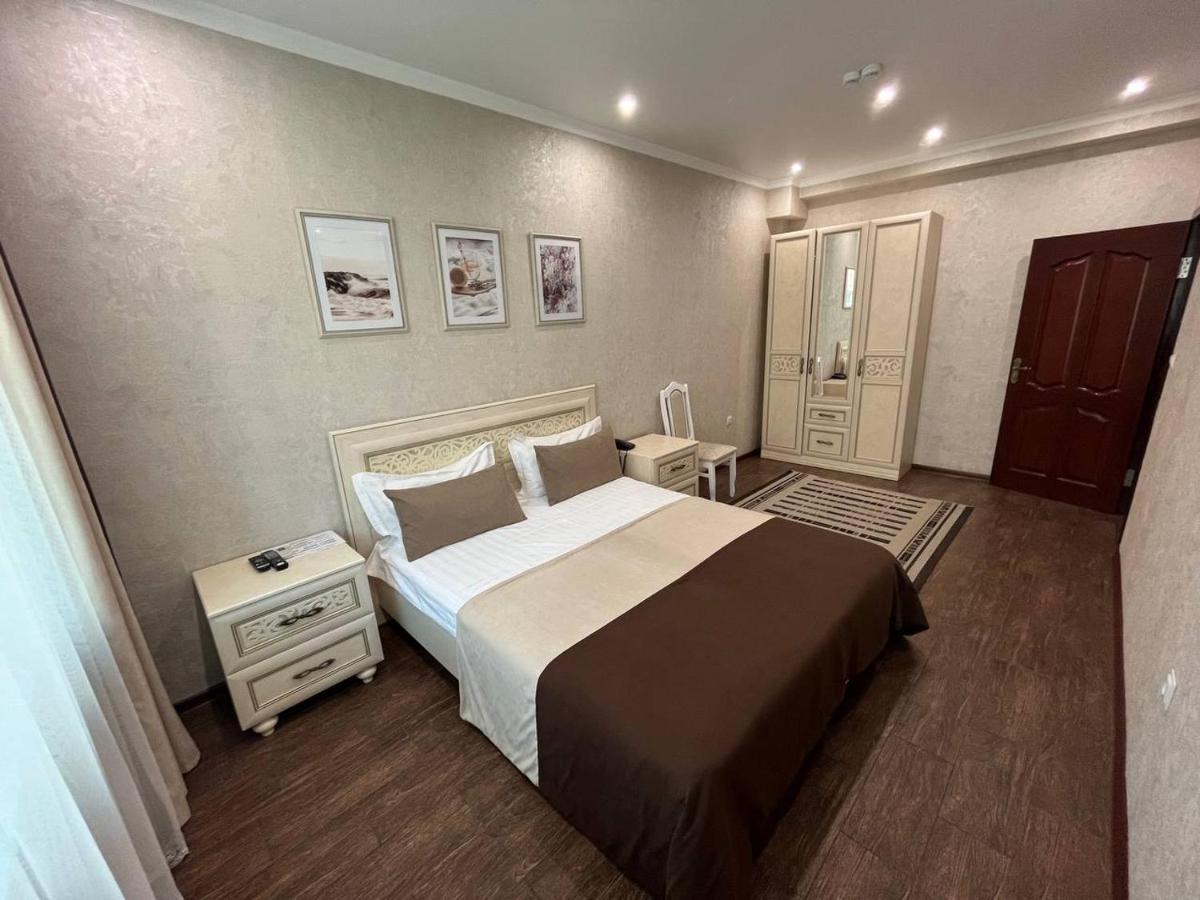 Altyn Adam Hotel Petropawlowsk Exterior foto