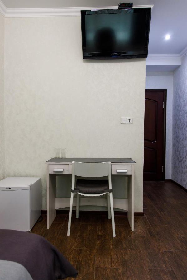 Altyn Adam Hotel Petropawlowsk Exterior foto