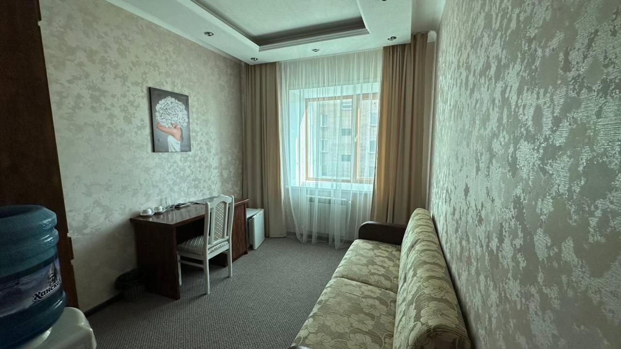 Altyn Adam Hotel Petropawlowsk Exterior foto