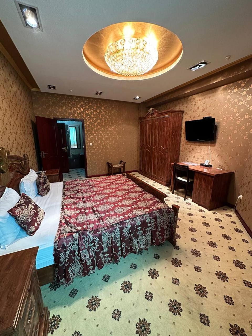 Altyn Adam Hotel Petropawlowsk Exterior foto